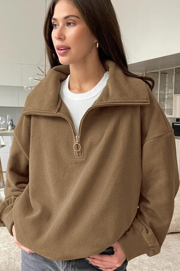 Beige Fleece Knit Pullover - Image 11