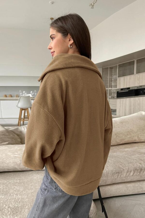 Beige Fleece Knit Pullover - Image 13
